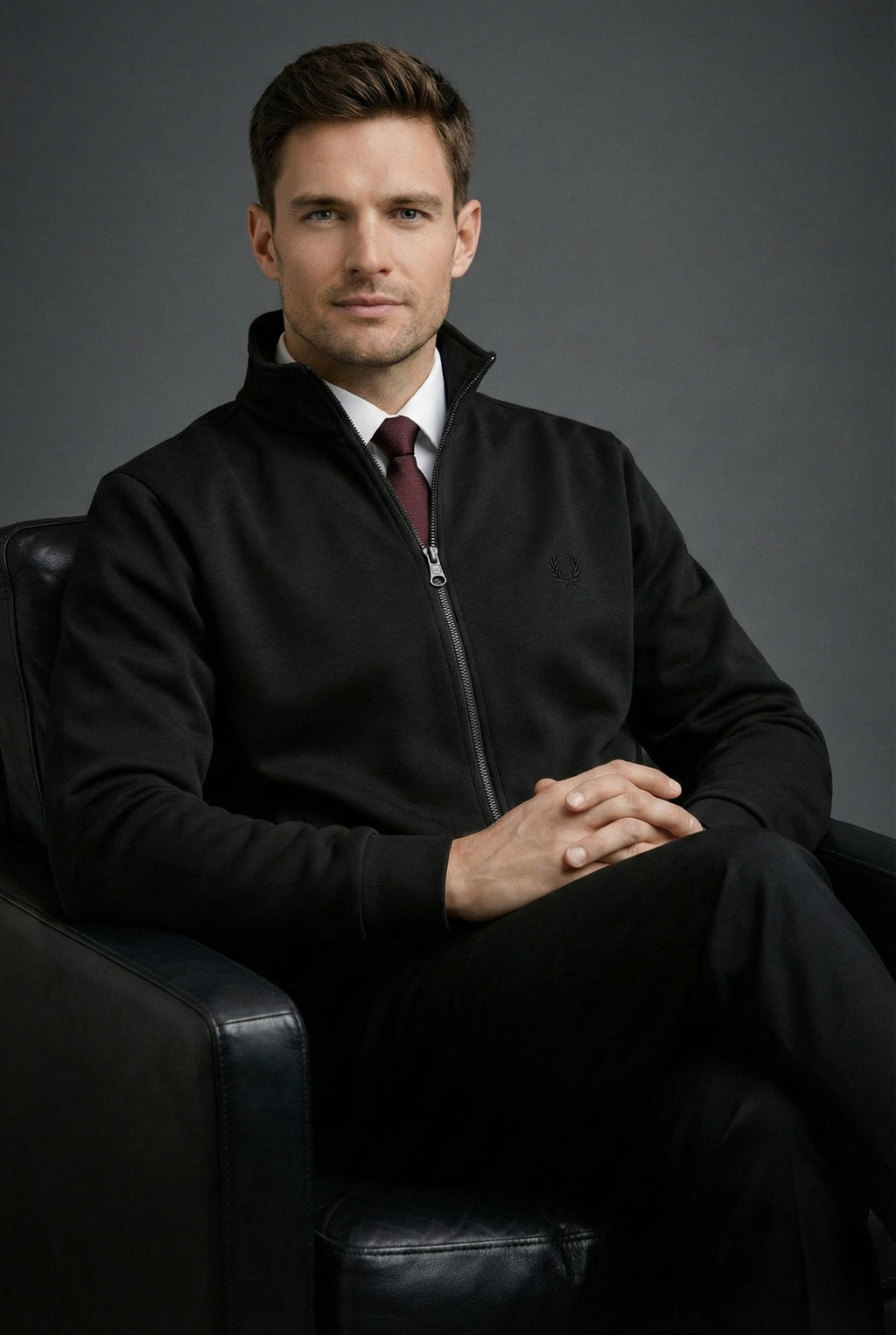 HIGH NECK SWEATSHIRT