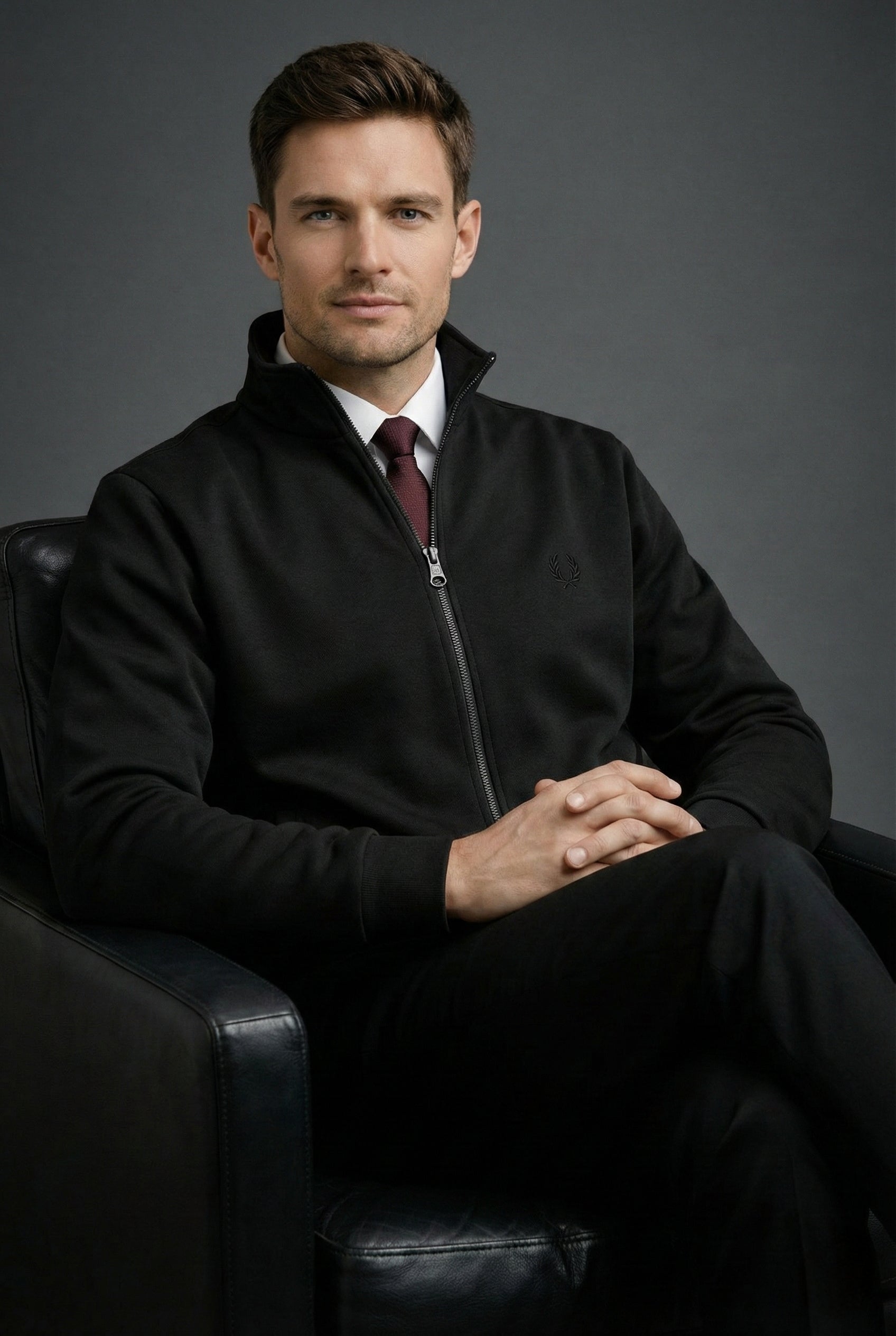 HIGH NECK SWEATSHIRT