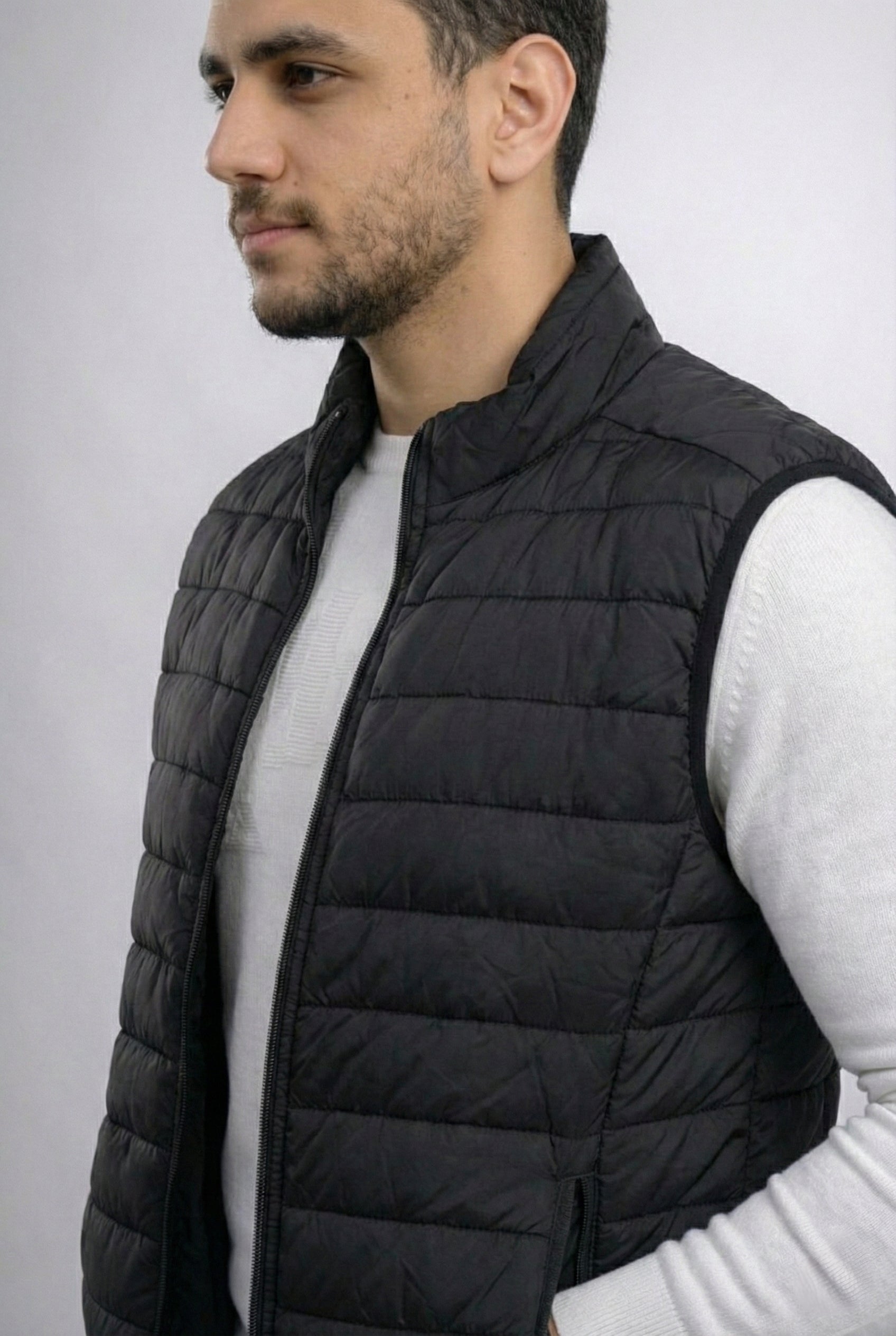 Caputne two-sided vest