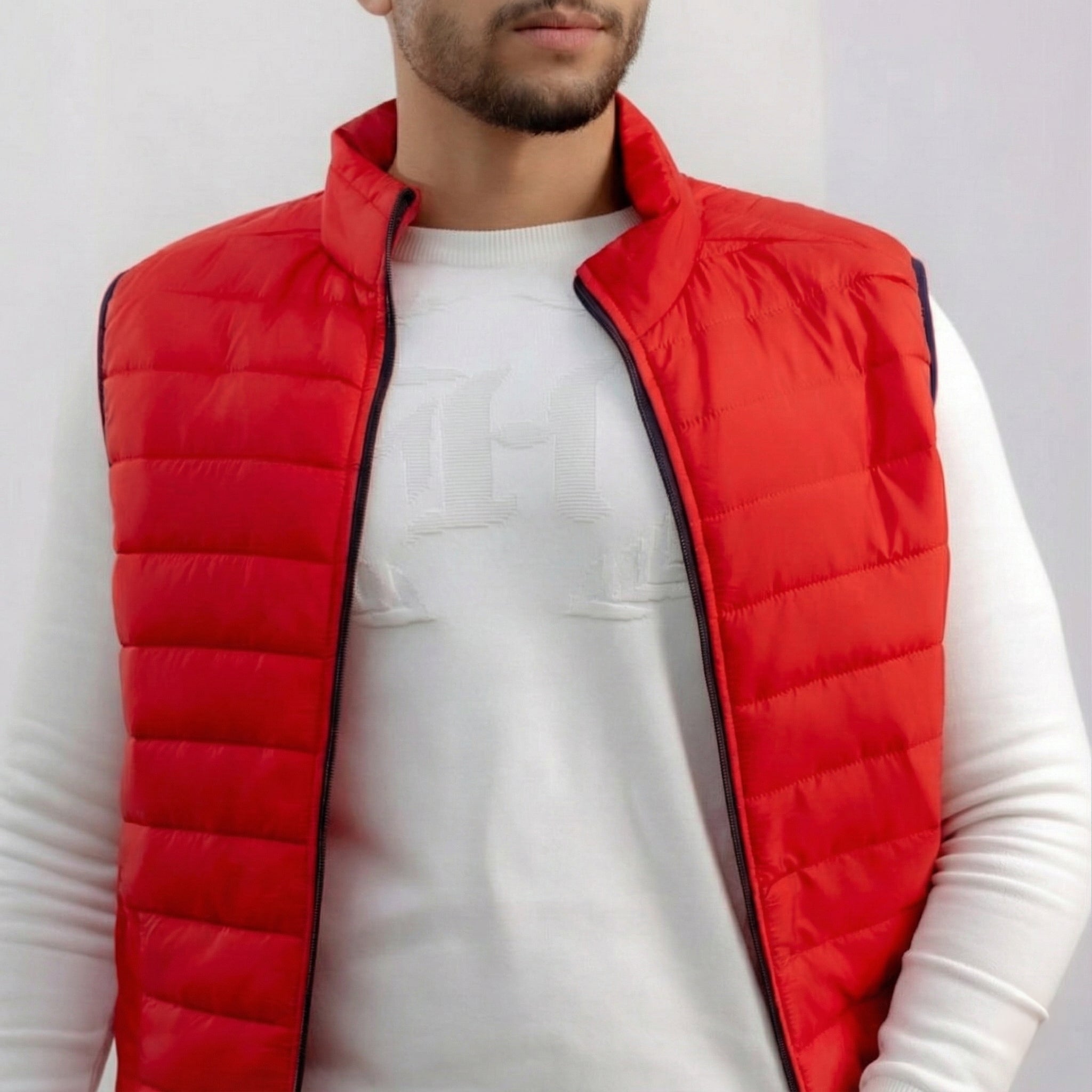 Caputne two-sided vest